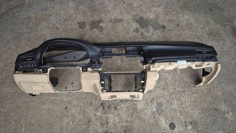 Palubovka BMW F10 F11 - 6