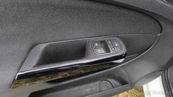 Corsa D 1,3 CDTi 70kW Ecotec + tažné - 6