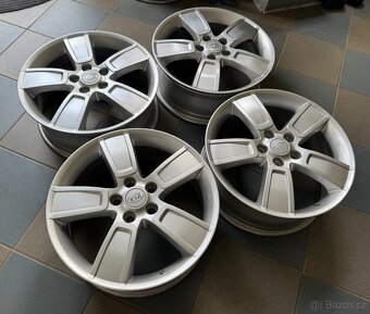 originální alu kola Kia 18", rozteč šroubů 5x114,3 - 6