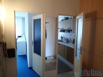 Prodej bytu 3+1, 72 m2, lodžie, sklep, 6.NP, Plzeňská ulice, - 6