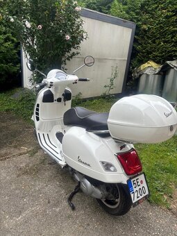 Vespa GTS SUPER 300 - 6