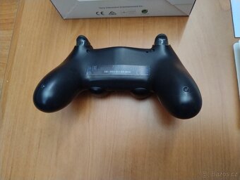 PS4 DUALSHOCK4 ovladač bezdratový + usb bluetooth k PC - 6