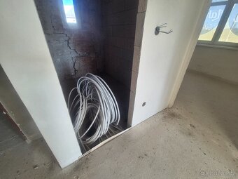 Bytový dům 6 bytu 3 garáže Ostrava - 6