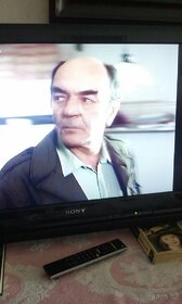 Sony Bravia KDL 32 V4220 - 6