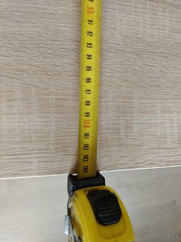 Prodám jídelní stůl - 6