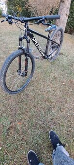 Horské kolo specialized - 6