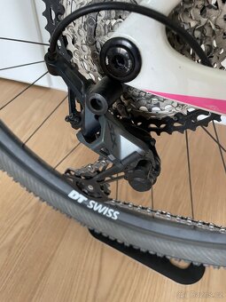 Canyon Exceed CF7 - 6