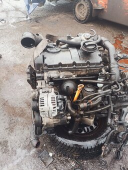 KOMPLETNÍ CHLADIČOVÁ STĚNA VW SHARAN 1.9 TDI 96/85KW - 6
