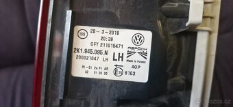Leve zadni svetlo vw caddy 2k1 - 6