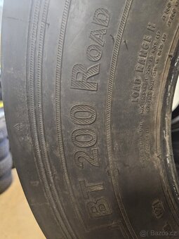 Nákladní vlekové pneu 235/75R17.5 Barum - 6