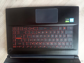 MSI GF63 Thin 9SC (15,6" FullHD, i7-9750H, 32GB RAM, Nvidia - 6
