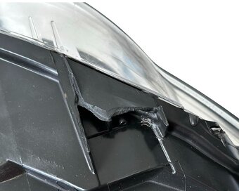 Levý halogen 3C0941005AB VW Passat B6 r.v. 2009 - 6