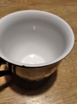 Malovaný retro hrneček s podšálkem - 6