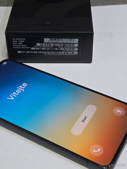 Samsung Galaxy S22 128 GB 5G - černý TOP stav - 6