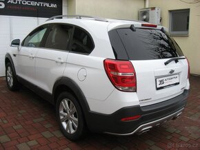 Chevrolet Captiva 2.4i 167PS LT-7 M/T 4x4 - 6