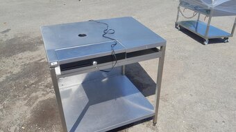 Nerezový atypický stůl s elektronickou zásuvkou-pokladnou - 6