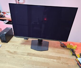 MSI URX QD-OLED – špičkový OLED - 6