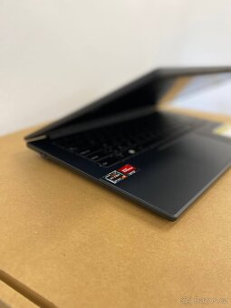 Notebook ASUS VivoBook Go 14 - AMD R3/8GB/512GB/WIN 11 - 6