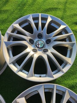 ALU ALFA ROMEO GIULIETTA 5X110 R16' - 6