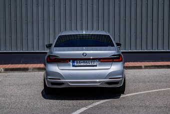 BMW Rad 7 730d A/T - 6