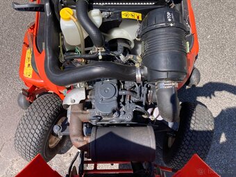 Zahradní traktor Kubota GR 1600 II - 6