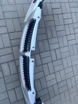 Přední nárazník BMW e91 - 6