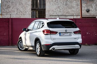 BMW X1 sDrive 18i A/T - 6