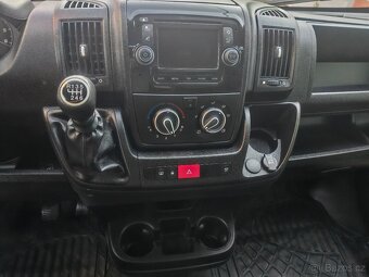 Peugeot Boxer 2.0 HDI 96Kw 2019 Luxusní stav TZ 2,5t 3 mista - 6