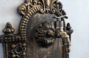 Litinové zahradní umyvadlo - výlevka závěsná - 6