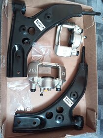 Mazda různé díly - 6