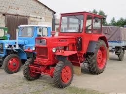 Rumunský Traktor UTB - 6