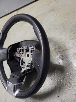 Kožený volant Citroen C3 Picasso - 6