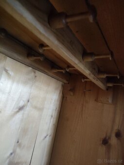 Stará dobová skříň - 6