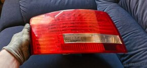 Leve zadni svetlo audi A6 4F sedan LED - 6