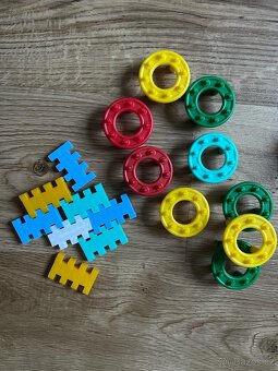 Hračky na jemnou motoriku, puzzle - ceny od 100 Kč - 6