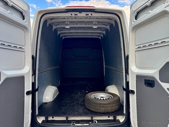 VOLKSWAGEN CRAFTER 2.0TDI 103KW L4H2 6 MÍST KLIMA DPH - 6