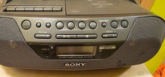 Radiomagnetofon SONY - 6