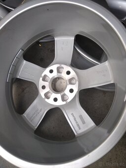 ALU Škoda 5x112 R17  6J ET-48 střed 57mm - 6
