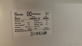 Kombinovaná chladnička značky Elektrolux - 6