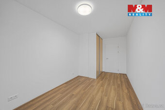 Pronájem bytu 3+kk, 74 m², Pardubice, ul. Bratr. Veverkových - 6