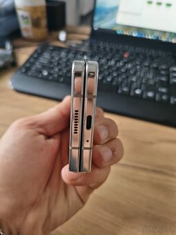 Samsung Galaxy z fold 5 - 6