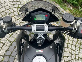 Ducati Hypermotard 1100 - 6
