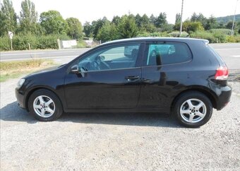 Volkswagen Golf 1,6 TDI 77kW GOLF 6 Serviska nafta - 6