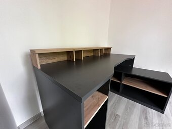 Počítačový/herní stůl - 6