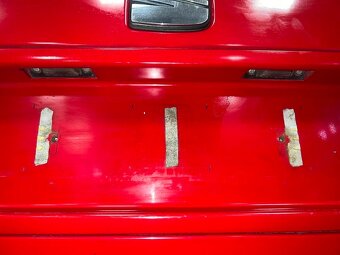 Páté dveře červená barva LY3D Seat Alhambra 7M r.v. 2003 - 6