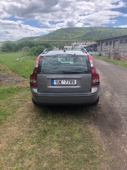 Prodám Volvo V50 2.0D 100kw. r.v.2007 - 6
