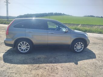 Honda CR-V 3g - 6