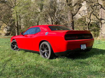 Dodge Challenger 5.7 2019 37tis km - 6