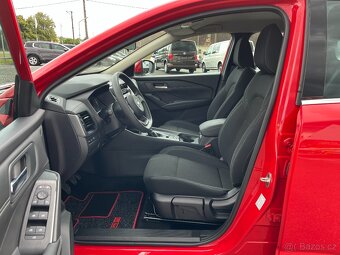 Nissan Qashqai 1,3DIG-T MHev,140PS, LED,ACCTemp,vč.DPH - 6