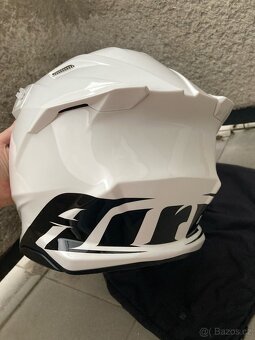 AIROH přilba TWIST 3 gloss white - 6
